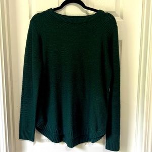 Pink Clover hunter green knitted top. Size L
